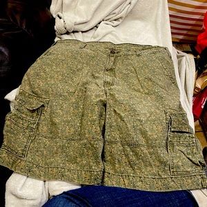 Levis Men Camouflage Cargo Shorts